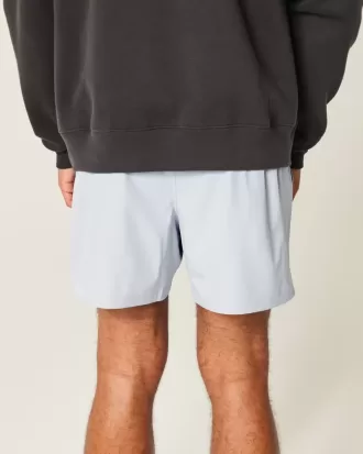 Active-Shorts mit Logo bis zur Mitte des Oberschenkels