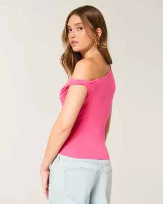 Asymmetrisches Off-Shoulder-Top