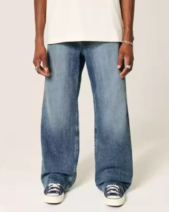 Baggy-Bootcut-Jeans im Waschmittelton