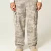 Baggy-Cargohose im Camouflage-Design