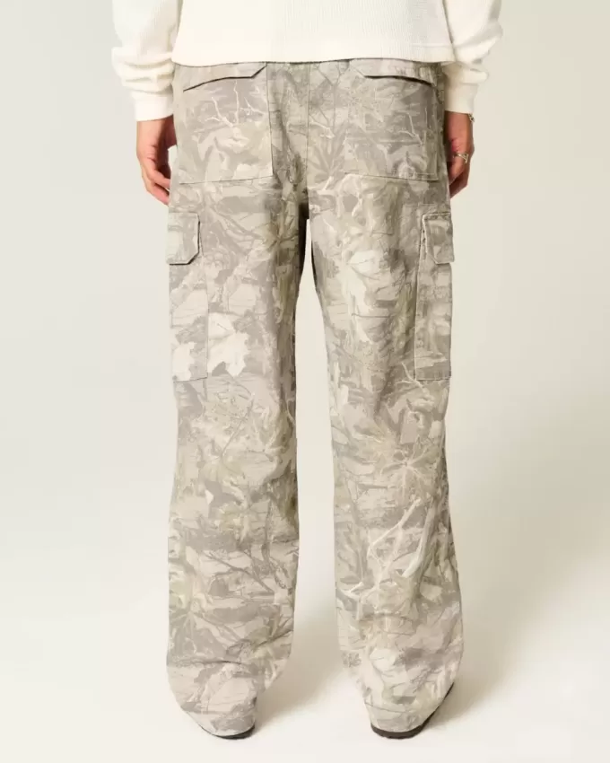 Baggy-Cargohose im Camouflage-Design