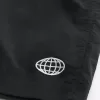 Baggy-Fußballshorts bis zur Mitte des Oberschenkels Baggy-Fußballshorts bis zur Mitte des Oberschenkels