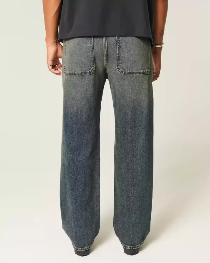 Baggy-Jeans in dunkler Waschung Baggy-Jeans in dunkler Waschung