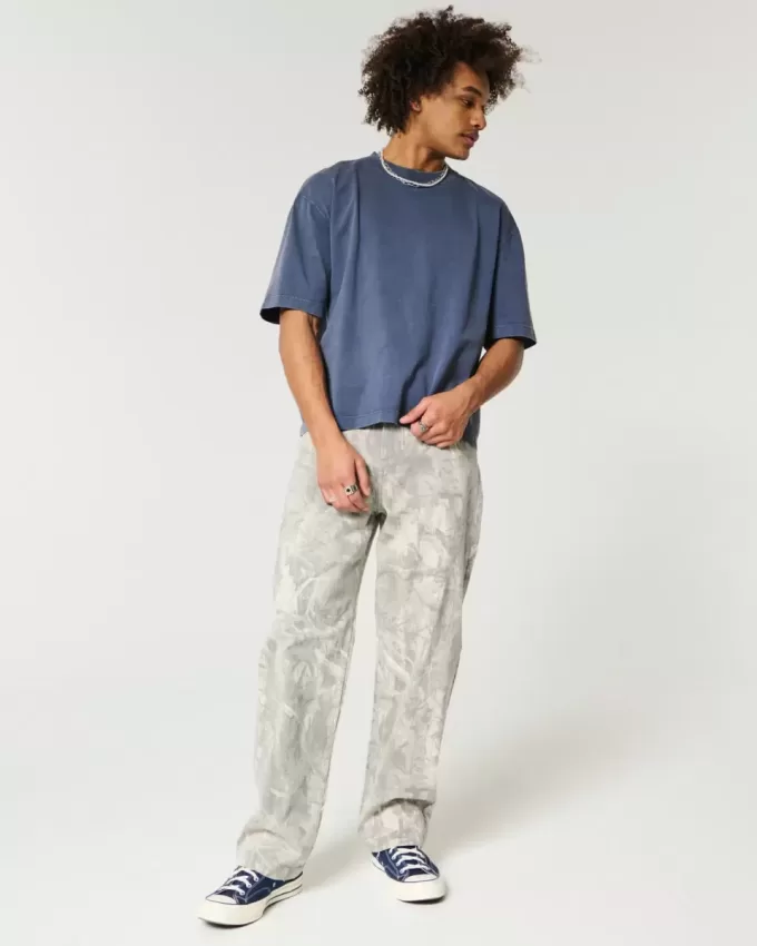 Baggy-Jeans mit Camouflage-Muster