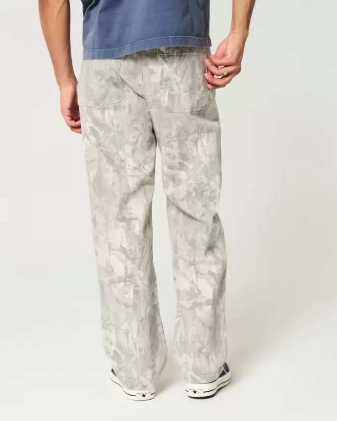 Baggy-Jeans mit Camouflage-Muster