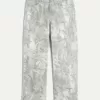 Baggy-Jeans mit Camouflage-Muster