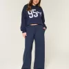Baggy-Jogginghose mit Schleifengrafik Baggy-Jogginghose mit Schleifengrafik
