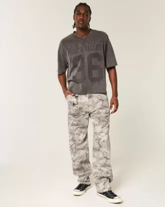 Baggy-Malerjeans im Camouflage-Design