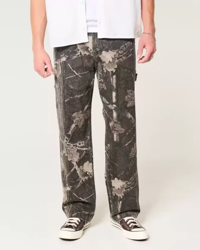 Baggy-Malerjeans mit Camouflage-Muster