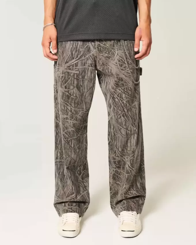 Baggy-Malerjeans mit Camouflage-Muster