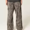 Baggy-Malerjeans mit Camouflage-Muster