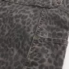 Baggy-Malerjeans mit Leopardenmuster