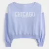 Bequemes, schulterfreies Sweatshirt mit Chicago-Grafik