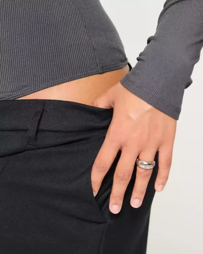 Bodysuit aus geripptem, nahtlosem Stoff mit eckigem Ausschnitt