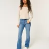 Bootcut-Jeans mit mittlerer Leibhöhe und mittlerer Waschung
