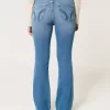 Bootcut-Jeans mit mittlerer Leibhöhe und mittlerer Waschung