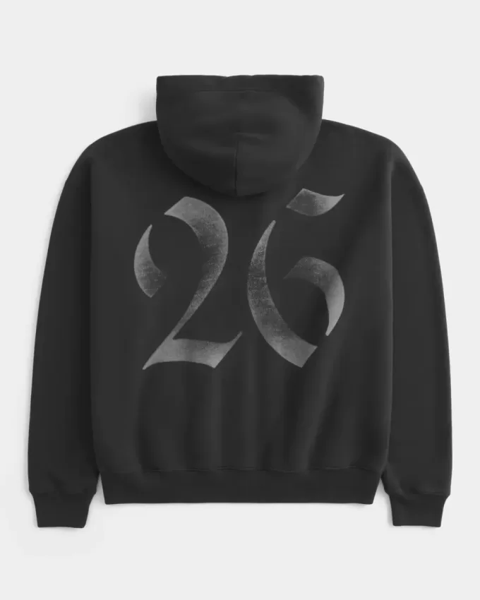 Boxy Class of 26 Grafik-Kapuzenpullover mit Reißverschluss Boxy Class of 26 Grafik-Kapuzenpullover mit Reißverschluss