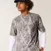 Boxy Crop Heavyweight T-Shirt mit Rundhalsausschnitt und Camouflage-Muster Boxy Crop Heavyweight T-Shirt mit Rundhalsausschnitt und Camouflage-Muster