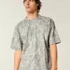 Boxy Crop Heavyweight T-Shirt mit Rundhalsausschnitt und Camouflage-Muster Boxy Crop Heavyweight T-Shirt mit Rundhalsausschnitt und Camouflage-Muster