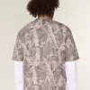 Boxy Crop Heavyweight T-Shirt mit Rundhalsausschnitt und Camouflage-Muster Boxy Crop Heavyweight T-Shirt mit Rundhalsausschnitt und Camouflage-Muster