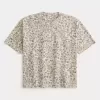 Boxy Crop Heavyweight T-Shirt mit Rundhalsausschnitt und Leopardenmuster