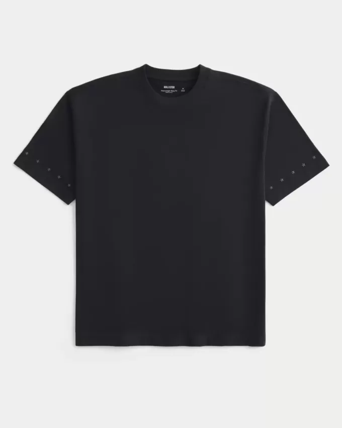 Boxy Heavyweight T-Shirt mit Rundhalsausschnitt und Sternenverzierung Boxy Heavyweight T-Shirt mit Rundhalsausschnitt und Sternenverzierung