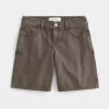 Braune Baggy-Jeans mit niedrigem Bund