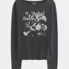 Brooklyn Music – Oberteil mit Slash-Ausschnitt und Grafik Brooklyn Music – Oberteil mit Slash-Ausschnitt und Grafik