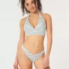 Cheeky-Bikinihose im Häkel-Stil mit hohem Beinausschnitt