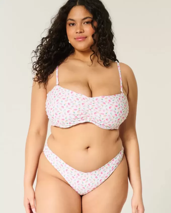 Cheeky-Bikinihose mit hohem Beinausschnitt