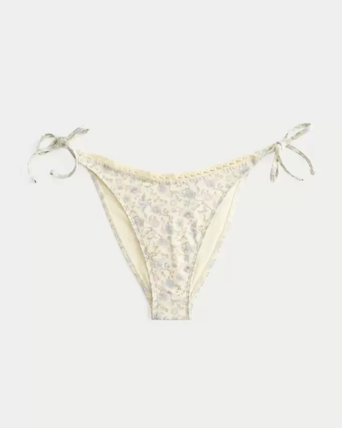 Cheeky-Bikinihose mit seitlicher Schnürung und Häkelbesatz