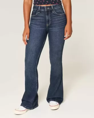 Curvy High-Rise Flare Jeans in dunkler Waschung