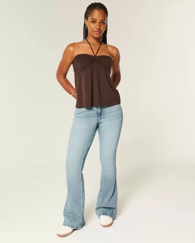 Curvy High-Rise Flare Jeans mit mittlerer Waschung Curvy High-Rise Flare Jeans mit mittlerer Waschung