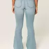 Curvy High-Rise Flare Jeans mit mittlerer Waschung Curvy High-Rise Flare Jeans mit mittlerer Waschung