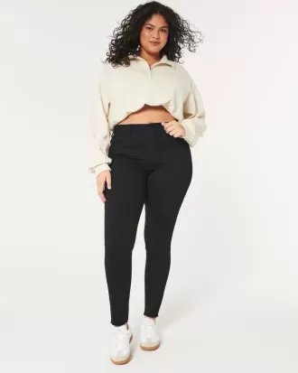 Curvy High-Rise-Jeansleggings in Schwarz