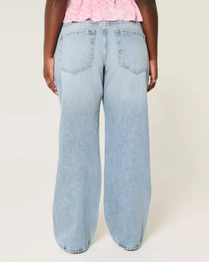 Curvy Low-Rise Baggy-Jeans in heller Waschung Curvy Low-Rise Baggy-Jeans in heller Waschung