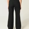 Curvy Low-Rise Baggy-Jeans in Schwarz Curvy Low-Rise Baggy-Jeans in Schwarz