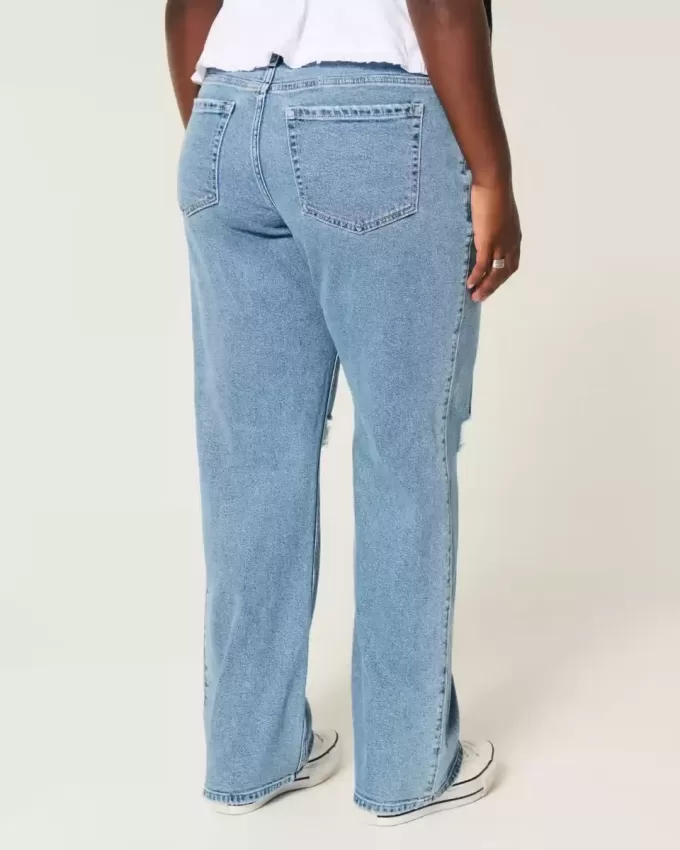 Curvy Low-Rise Ripped Relaxed Straight Jeans in mittlerer Waschung