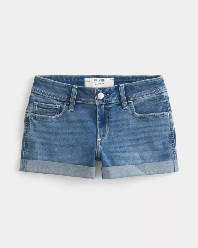 Curvy Low-Rise-Shortie-Shorts aus Denim in mittlerer Waschung