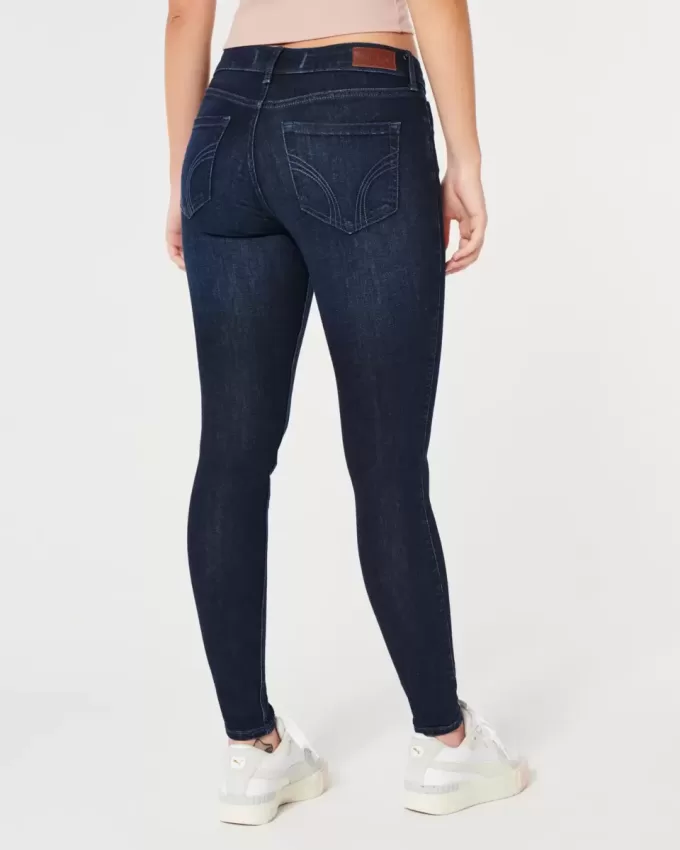 Curvy Low Rise Super Skinny Jeans in dunkler Waschung Curvy Low Rise Super Skinny Jeans in dunkler Waschung