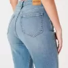 Curvy Ultra High Rise Mom-Jeans in mittlerer Waschung