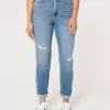Curvy Ultra High Rise zerrissene Mom-Jeans in mittlerer Waschung