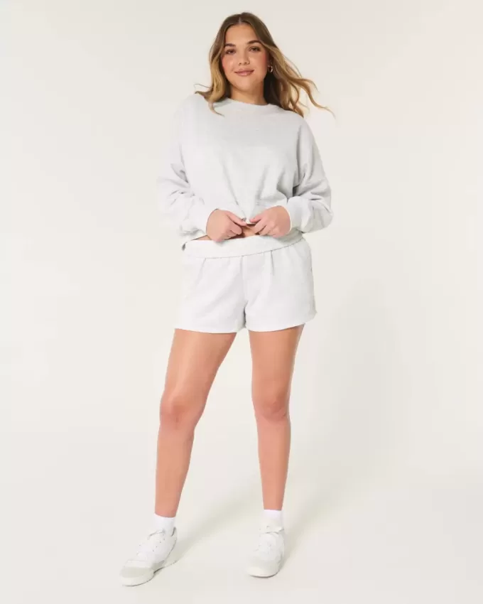 Easy Crew Sweatshirt & Fleece Shorts Bundle Easy Crew Sweatshirt & Fleece Shorts Bundle