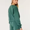 Easy Crew Sweatshirt & Fleece Shorts Bundle Easy Crew Sweatshirt & Fleece Shorts Bundle