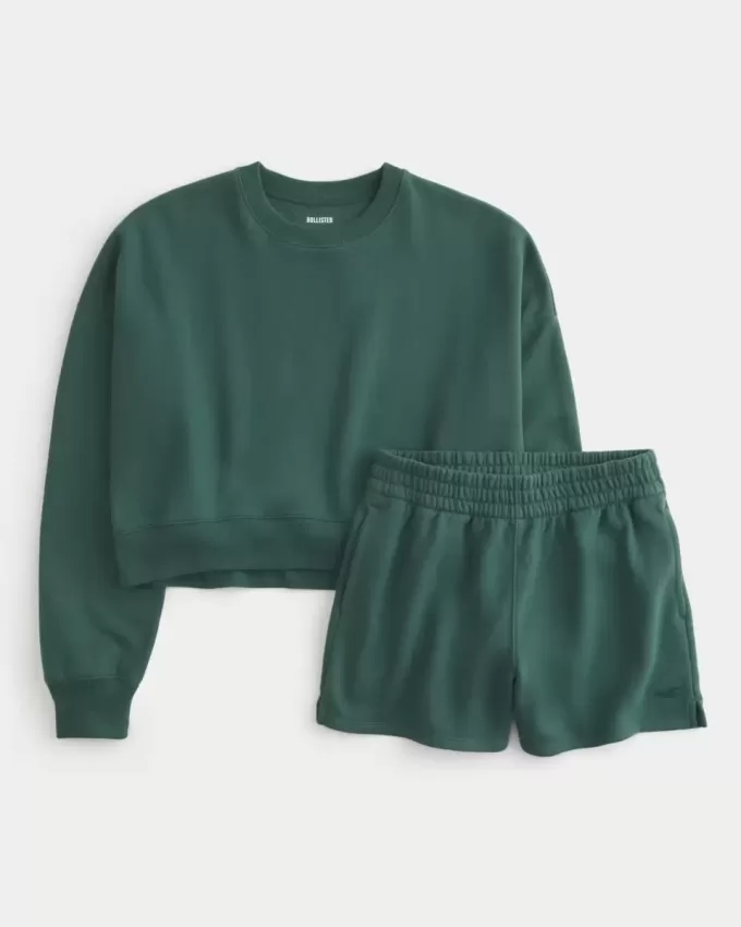 Easy Crew Sweatshirt & Fleece Shorts Bundle Easy Crew Sweatshirt & Fleece Shorts Bundle