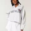 Easy Fleece West Village Rugby-Poloshirt mit Grafik Easy Fleece West Village Rugby-Poloshirt mit Grafik