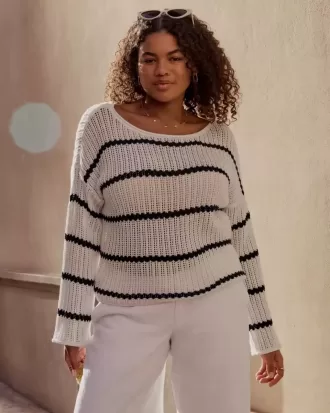 Einfacher Pullover im Häkelstil