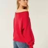 Einfacher schulterfreier Pullover mit Herzflaggen-Grafik Einfacher schulterfreier Pullover mit Herzflaggen-Grafik