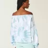 Einfaches, doppeltes, schulterfreies Sweatshirt mit Batikmuster