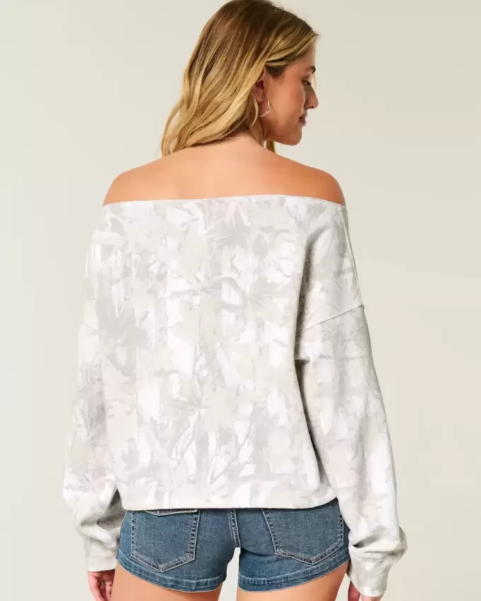 Einfaches, doppeltes, schulterfreies Sweatshirt mit Camouflage-Muster Einfaches, doppeltes, schulterfreies Sweatshirt mit Camouflage-Muster